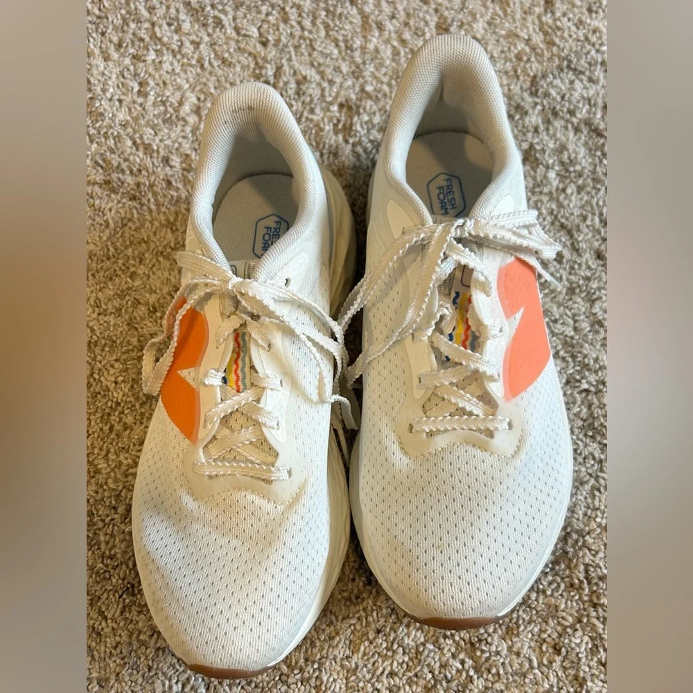 New Balance Women's Fresh Foam Arishi V4 Running Shoe SZ 7 - Picture 3 of 10